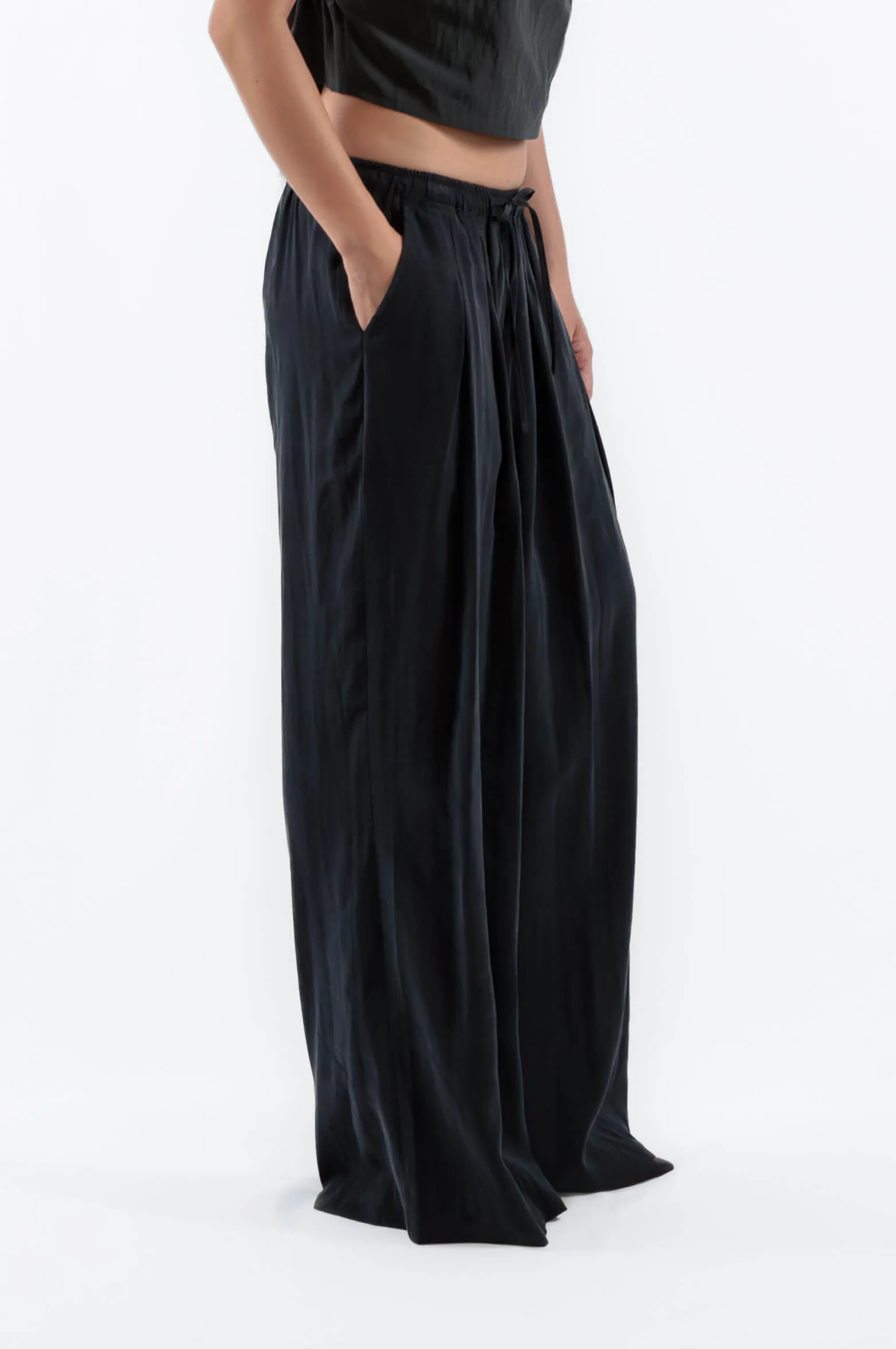 Fluid Wide Leg Pants in Dark Blue, einHaru Collective